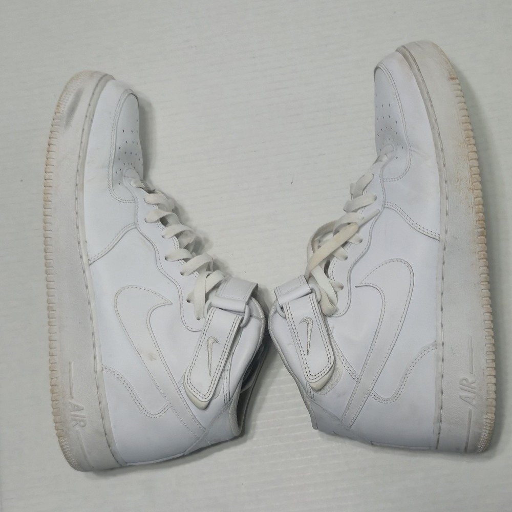 Nike Air Force 1 Mid '07 Leather Sneakers Triple White Size 13 CW2289-111 - Picture 9 of 9